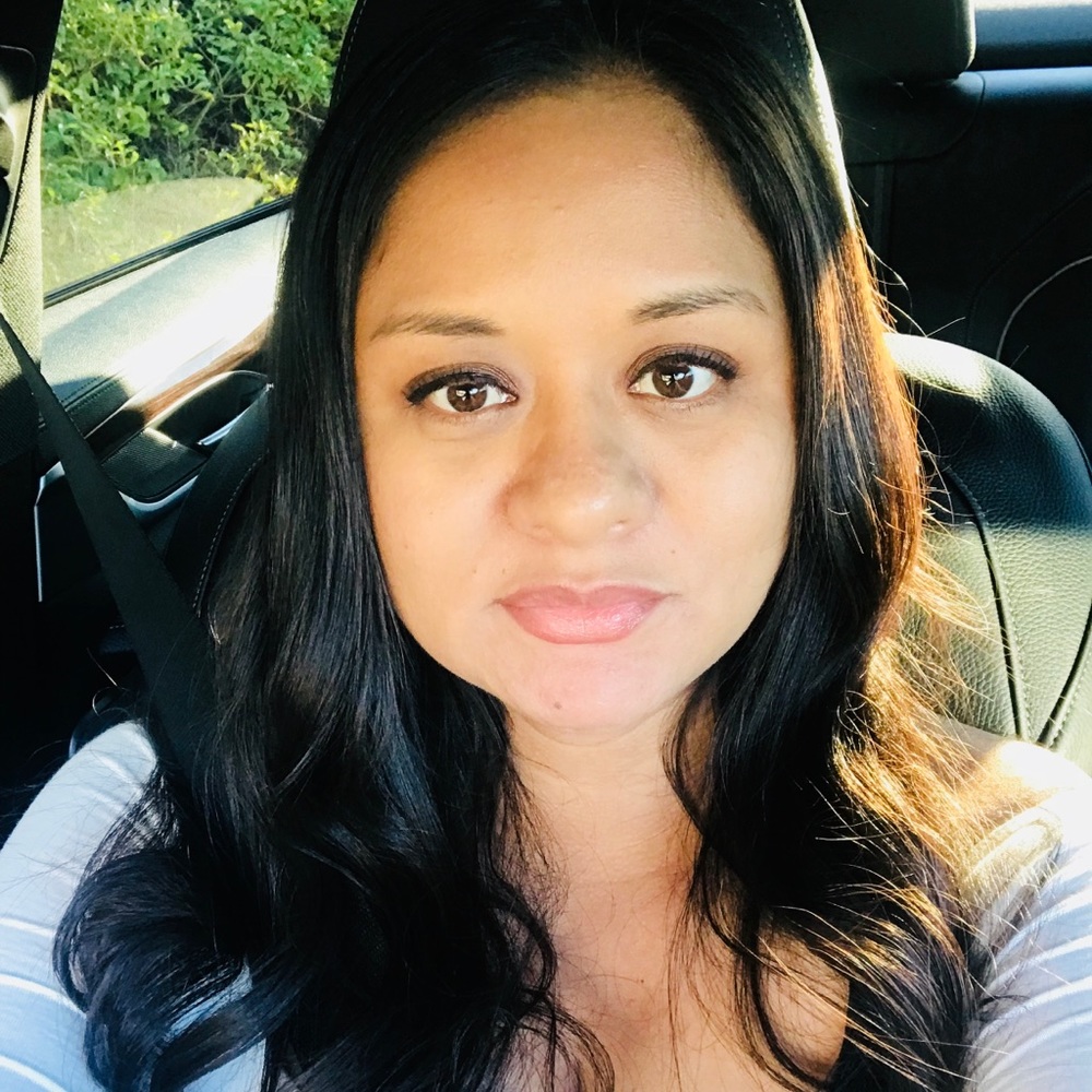 Meet your Posher, Melissa